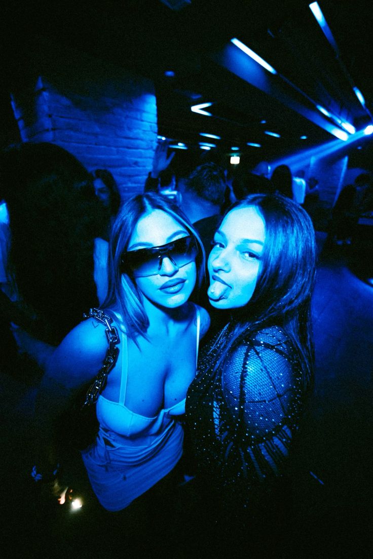 Club Scene 1